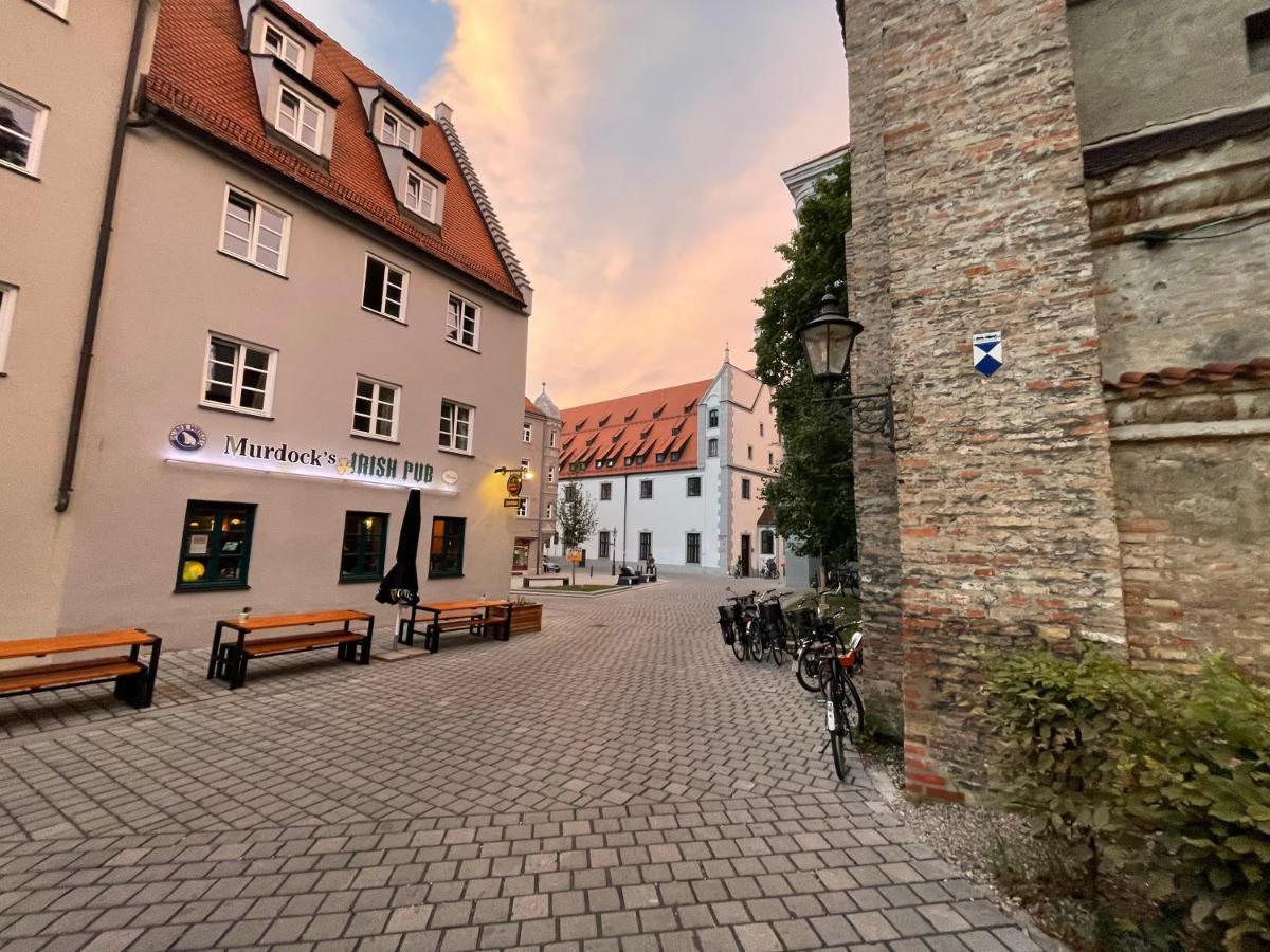 Apartment Am Roten Tor Augsburgo Exterior foto